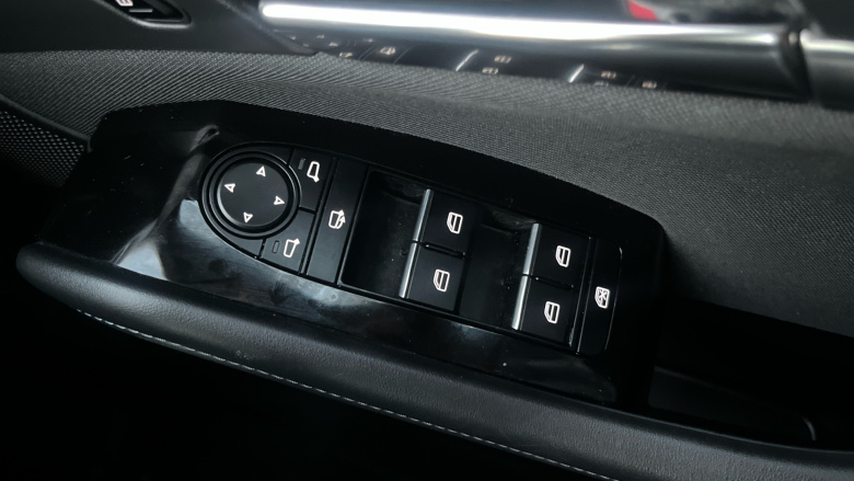 Mazda Cx-30 2.0 e-Skyactiv G MHEV Sport Lux 5dr Petrol Hatchback